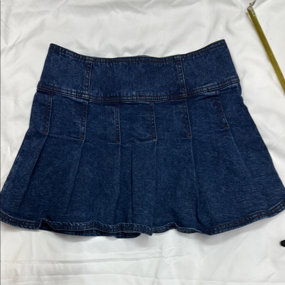 No Boundaries.   Blue Mini Skater Skirt - Picture 5 of 5